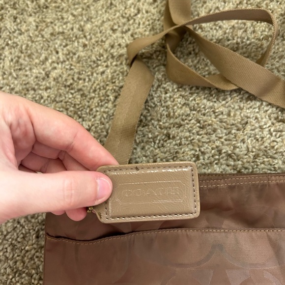 Coach Signature Getaway Nylon File Crossbody Shoulder Bag Brown Travel Pocket - Picture 10 of 11